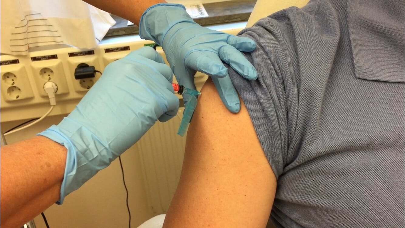 Regionstyrelsen har beslutat att införa kostnadsfri MPR-vaccination för utvalda grupper.