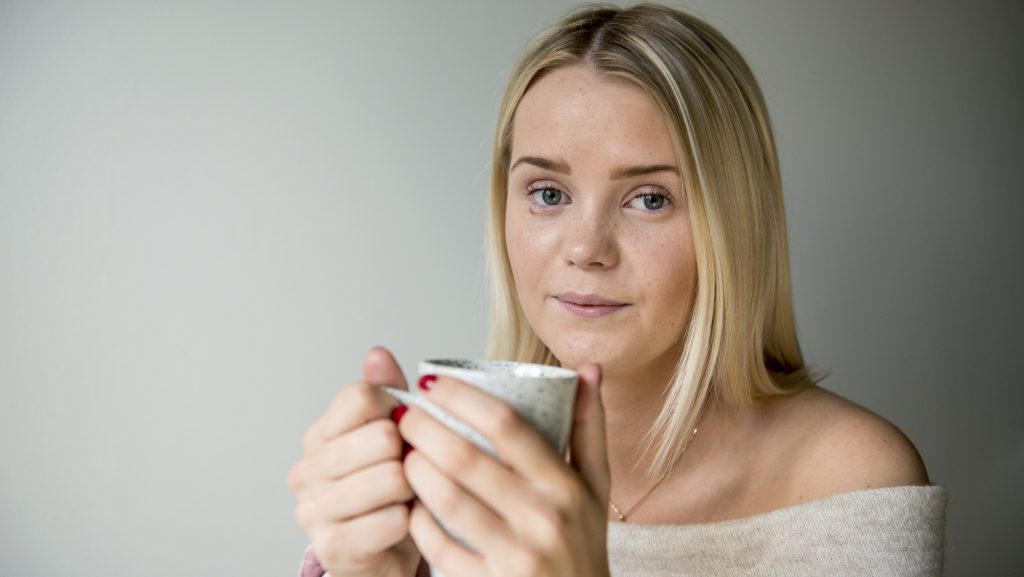 Alva Sävenek har fått hjälp att sluta skada sig själv genom 14 veckors gruppterapi.