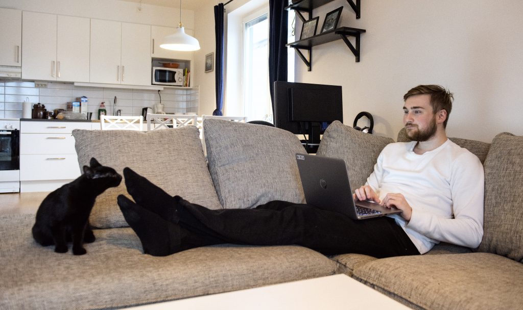 David valde internetbehandling eftersom han då skulle få möjlighet att prata med sin terapeut på telefon en gång i veckan och att han skulle ha möjlighet att göra övningarna när det passade honom. Foto: Anna Rehnberg