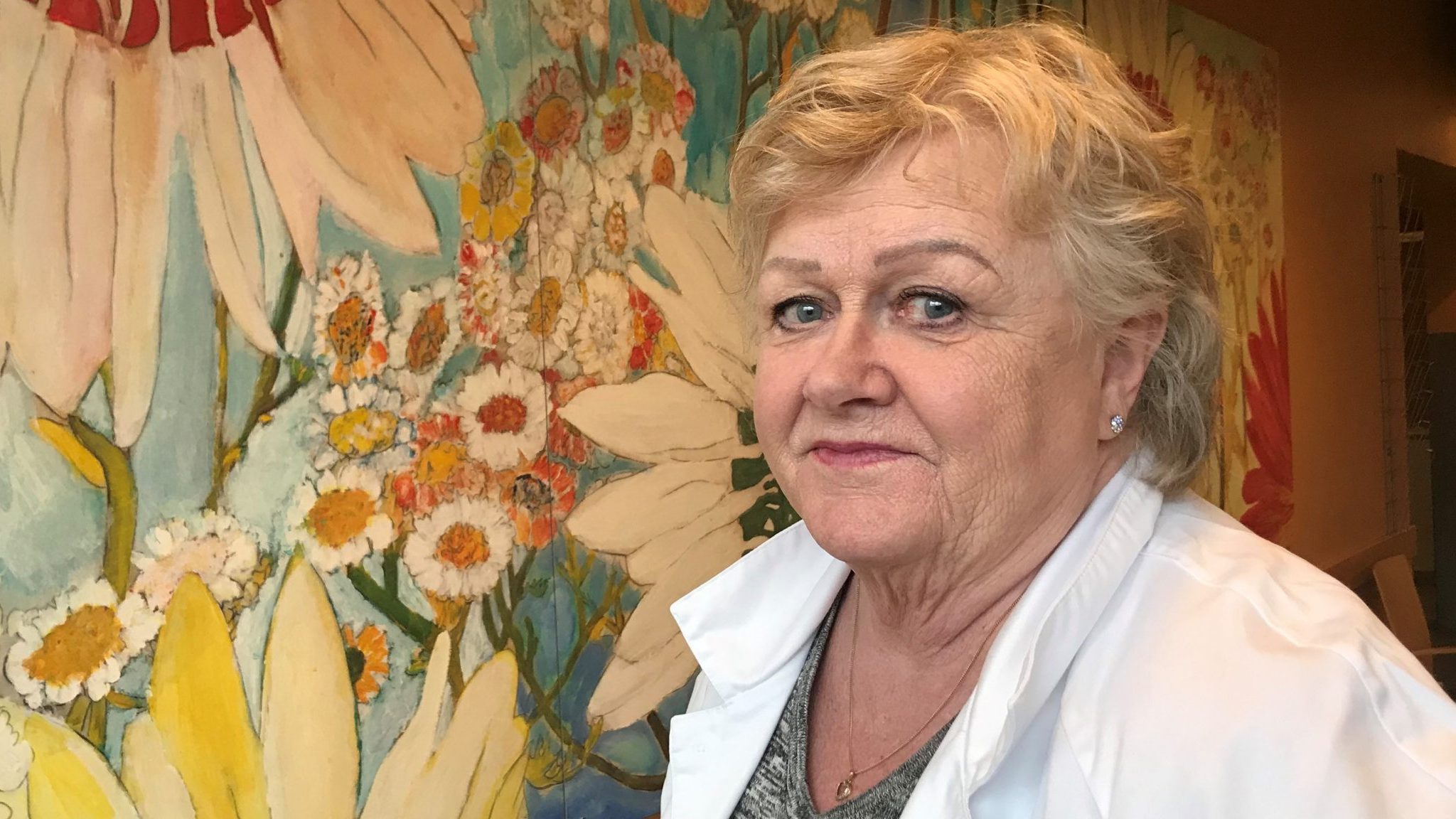 Eva Lindahl som jobbat på samma arbetsplats i 50 år