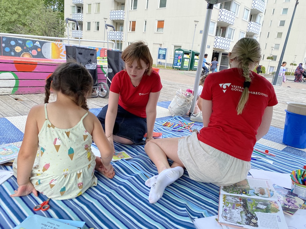 Robin Ranäng i sagotältet på Rymdtorget