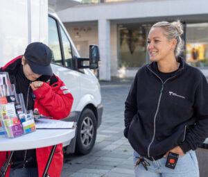 sjuksköterskan Liv Nordlund och barnmorskan Elisabeth Nilsson
